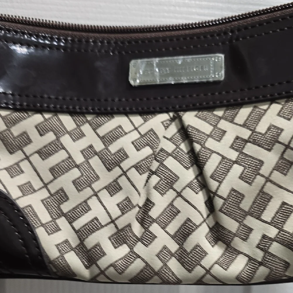 Tommy Hilfiger Brown and Tan Bag - Picture 7 of 16